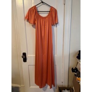 VINTAGE LONG SHIMMERING Satin NYLON & LACE TRIM NIGHTGOWN, LG Orange Peach